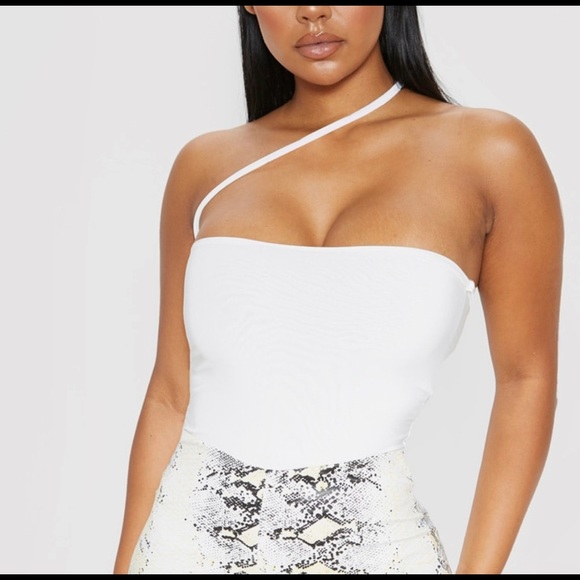 PrettyLittleThing Tops - NWT PrettyLittleThing Bodysuit